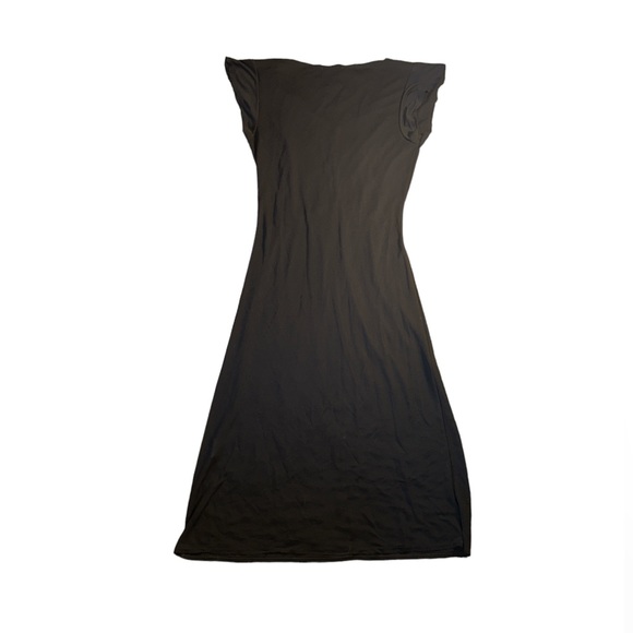 EUC POLECI BLACK CAPPED SLEEVE LG DRESS. Slinky form fitting ruching - Picture 2 of 4